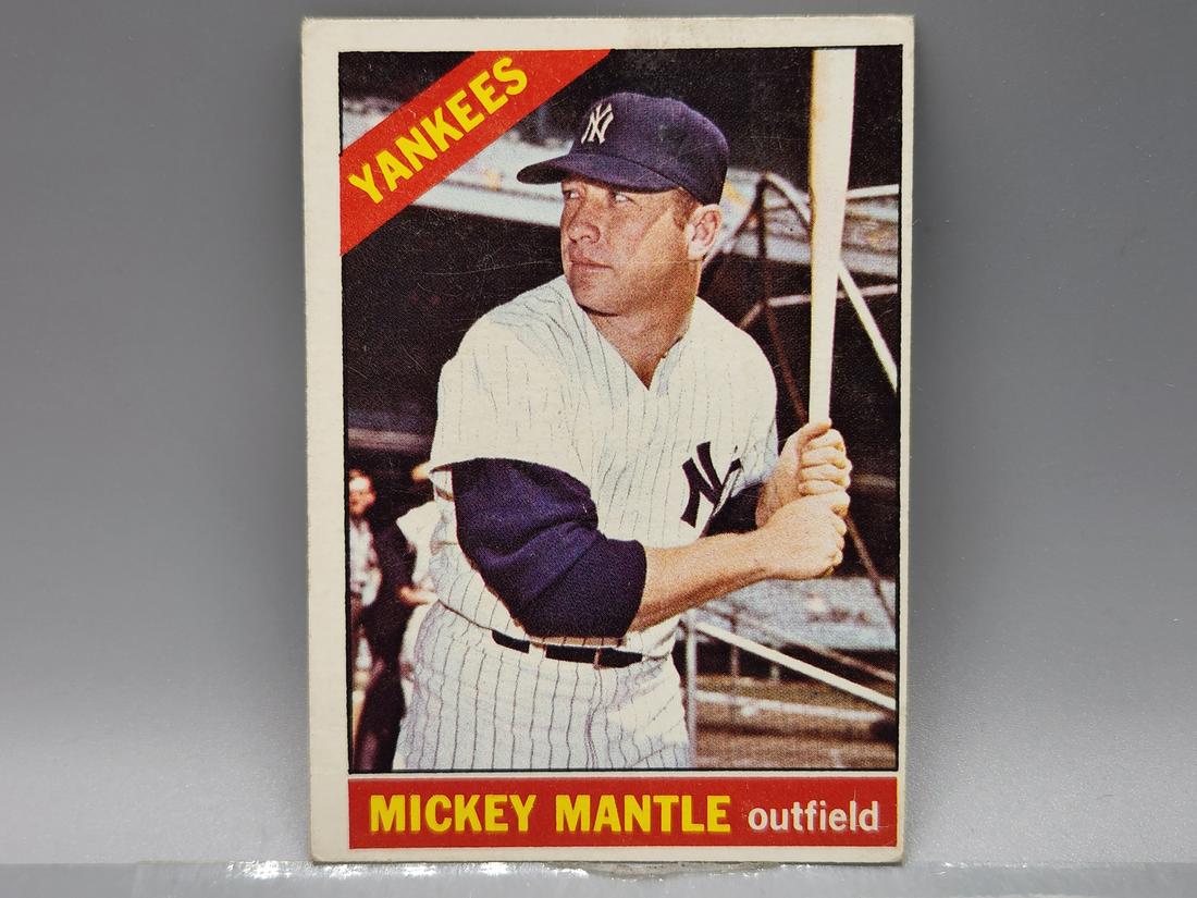 1966 Topps Mickey Mantle #50 HOF (1 of 2)