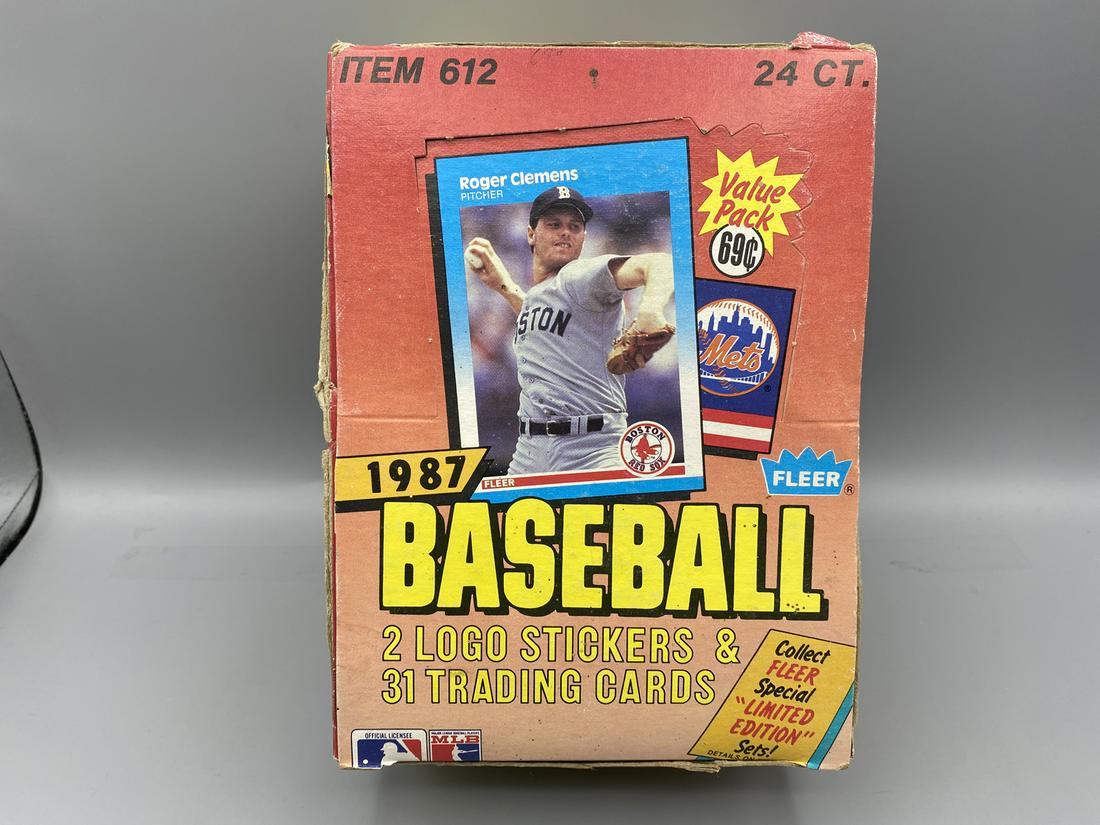1987 Fleer Baseball Unopened Cello Box (1 of 2)