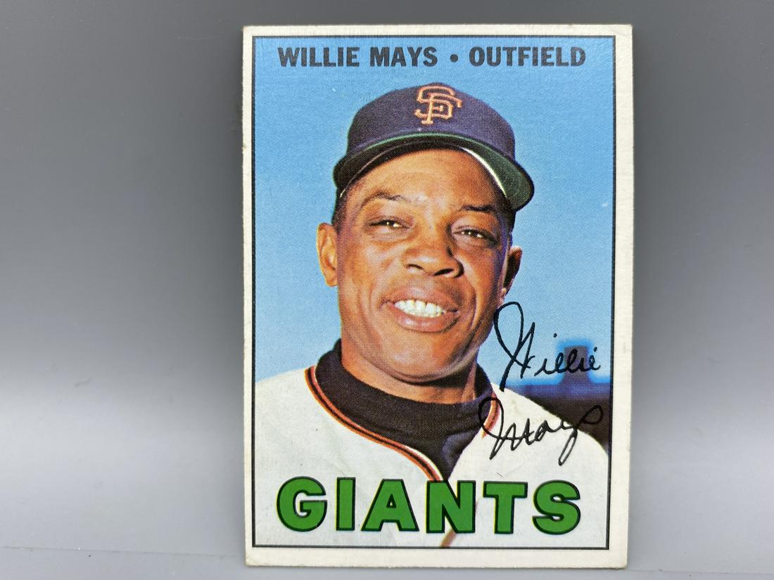 1967 Topps Willie Mays #200 (1 of 2)