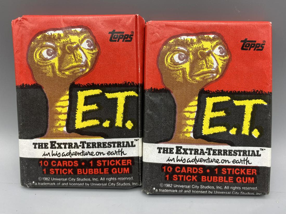 1982 Topps Universal Studios E.T. Packs - Lot of 2 - Seal on 1 Pack Has Released (1 of 3)