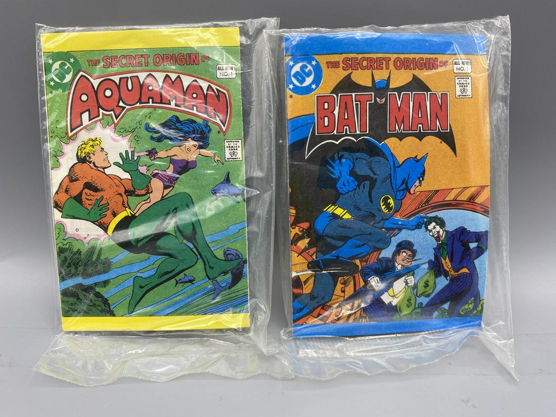 1981 Leaf Comic Book Candy Aquaman & Batman (1 of 2)