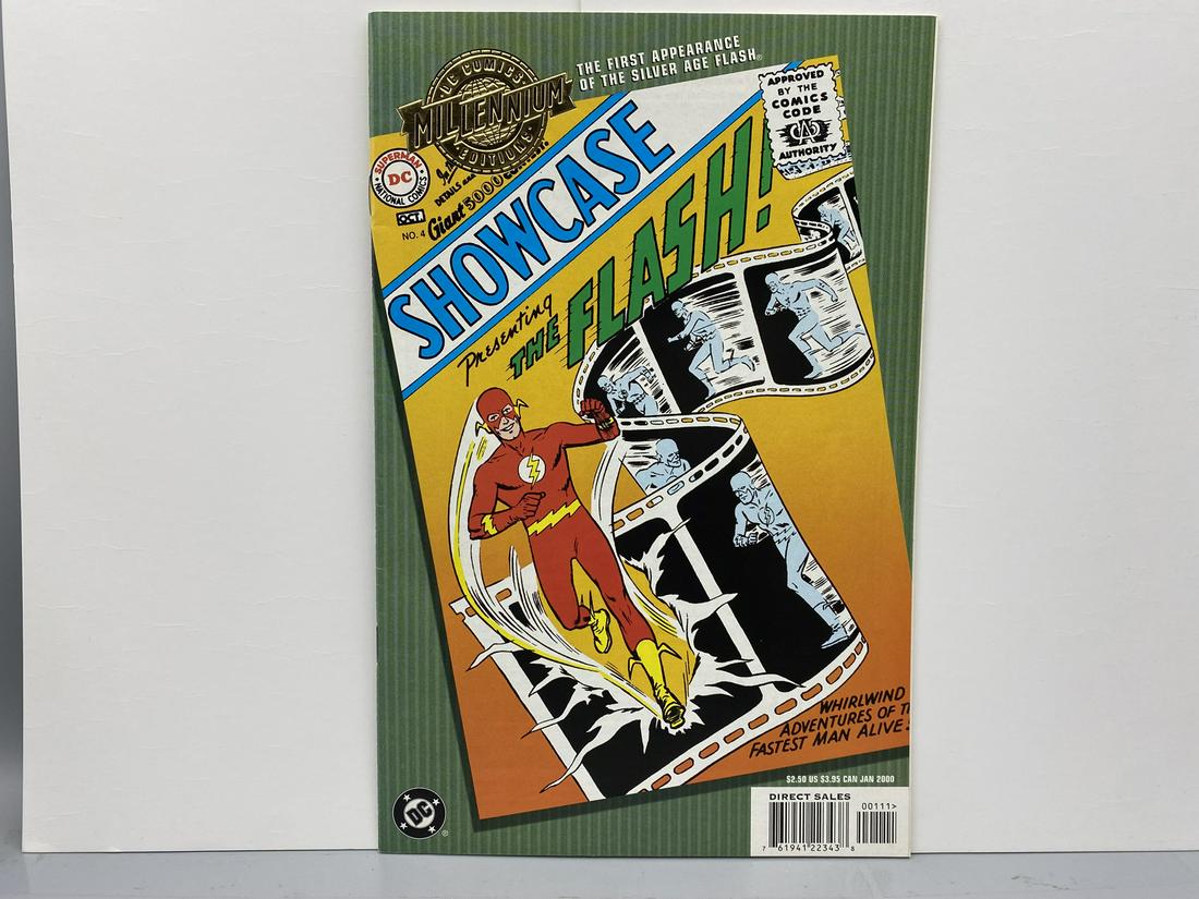 DC Comics Millennium Editions Showcase #4 - Reprinting 1st app of SA Flash (1 of 4)