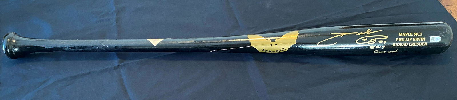Cincinnati Reds Phillip Ervin 2017 Signed Game Used Baseball Bat - MLB Authentication (1 of 8)