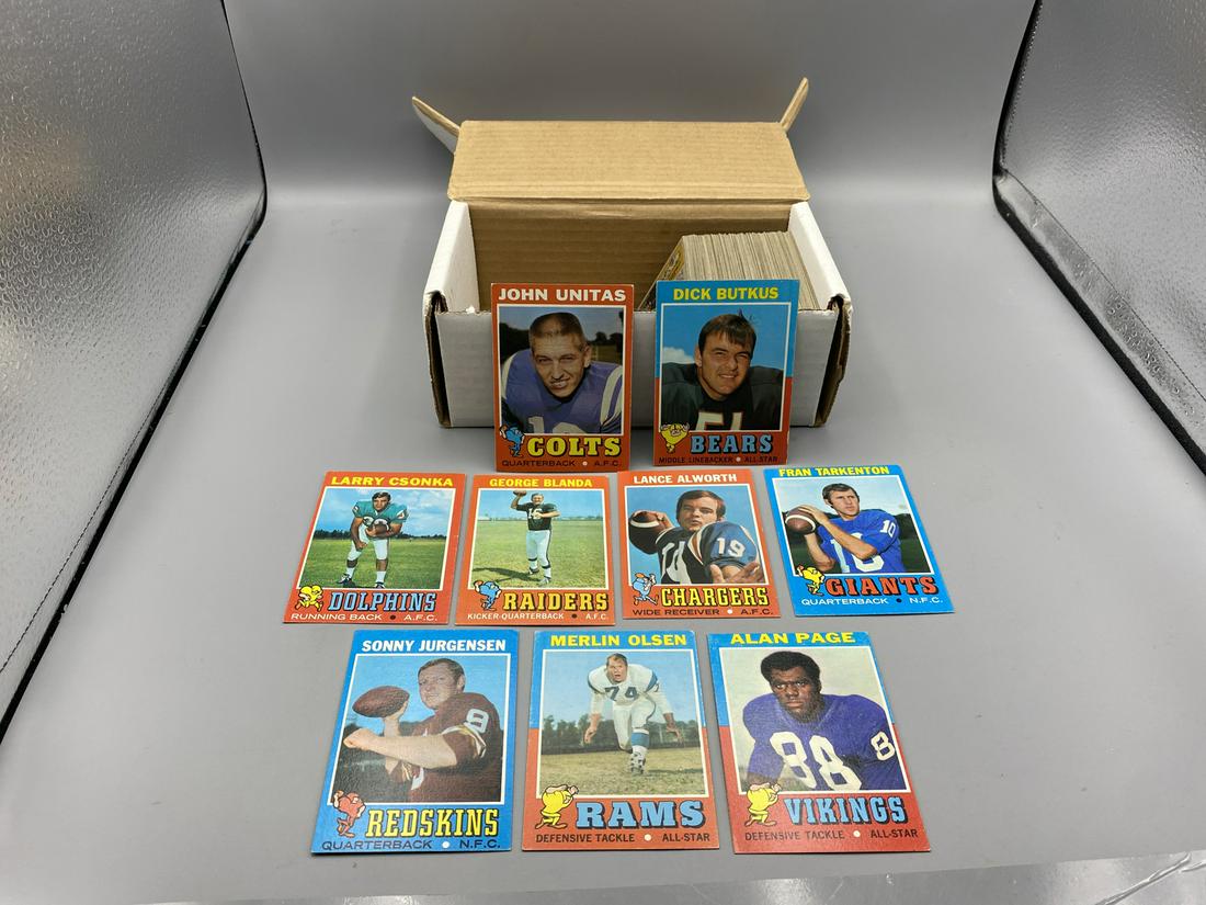 1971 Topps Football Complete Series 1 Set (1-131)- Johnny Unitas, Dick Butkus, George Blanda, Larry (1 of 20)