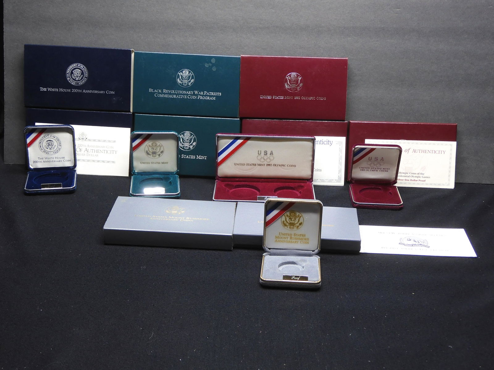 5 United States Mint Modern Commemorative Snap Shut Coin Boxes With Outer Boxes And Sleeves. (1 of 6)