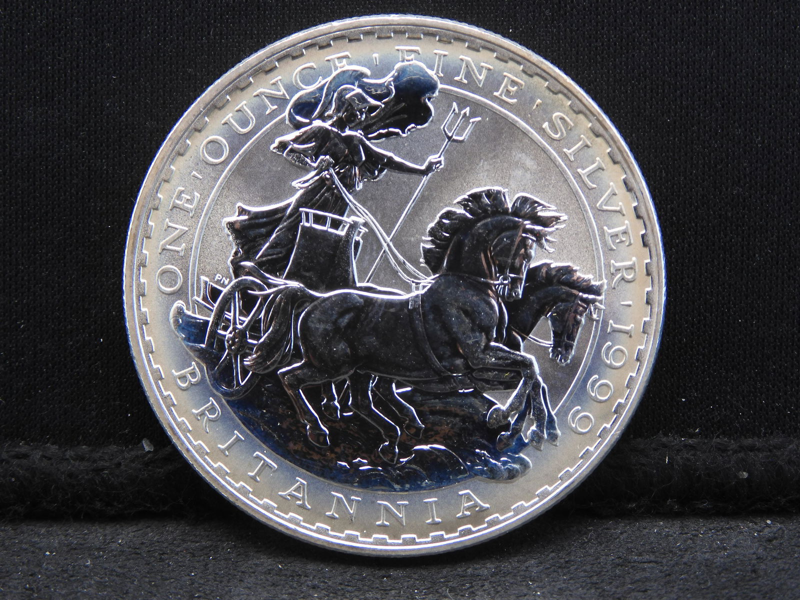 1999 Great Britain Britannia.  One troy ounce .999 silver.  GEM BU. (1 of 2)
