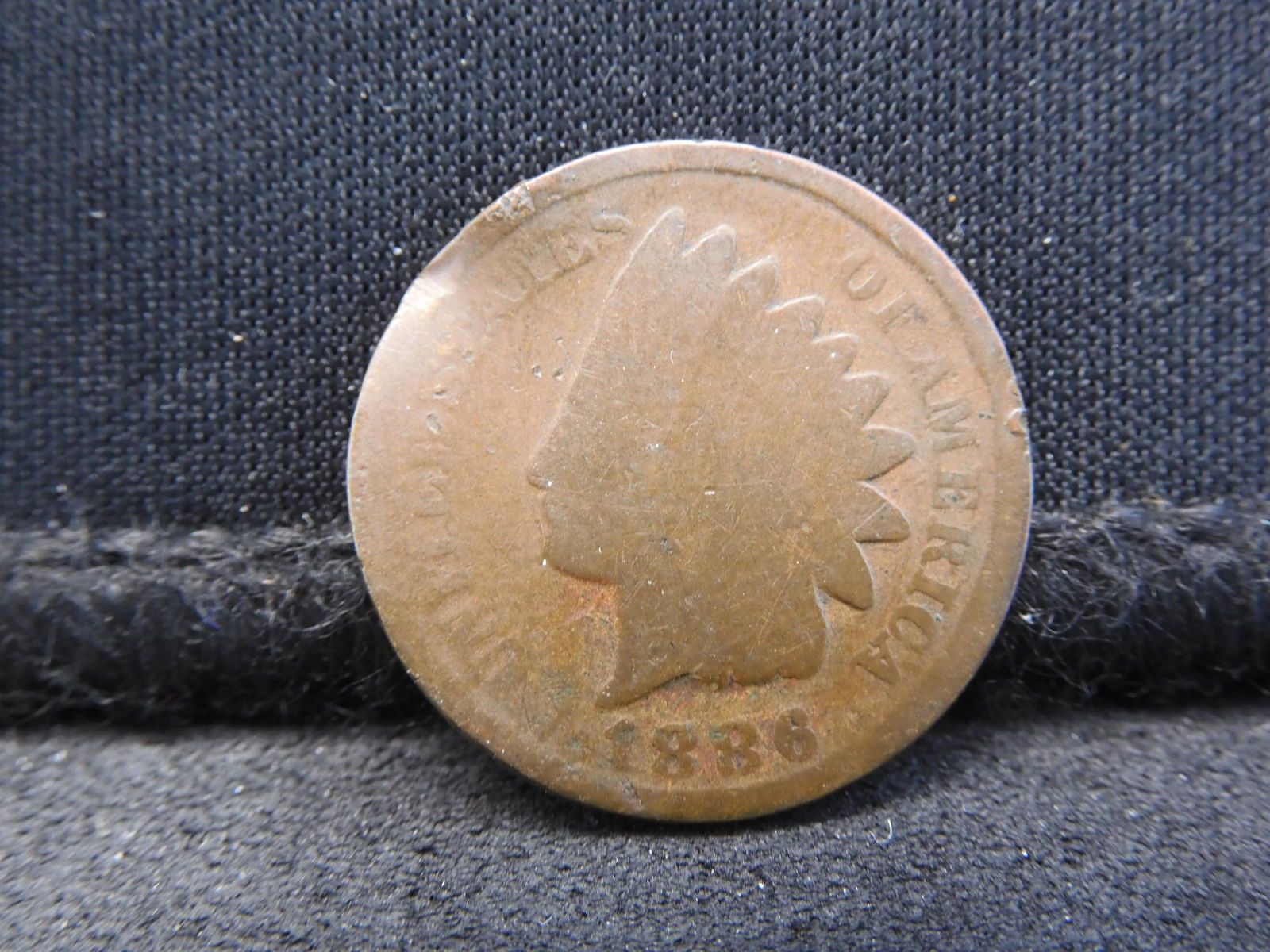 1886 Type 2 (Rarer Variety) Indian Head Cent. (1 of 2)