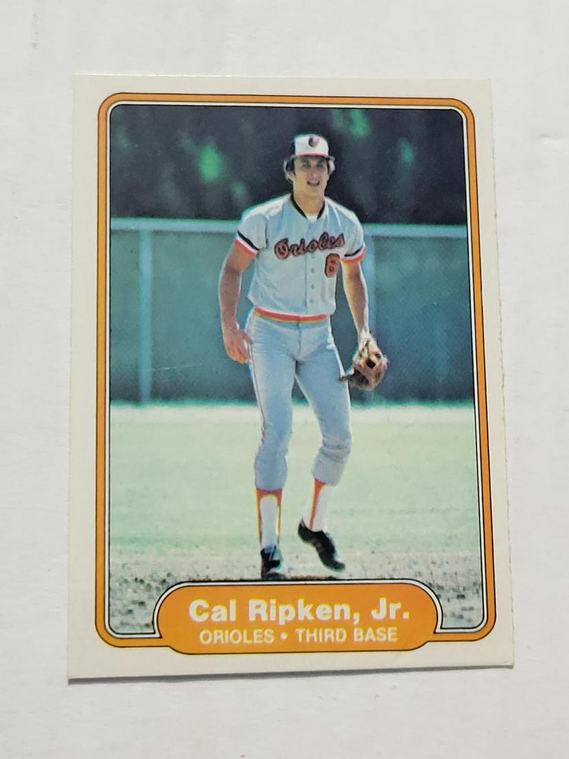 1982 Fleer #176 Cal Ripken Jr RC (1 of 2)