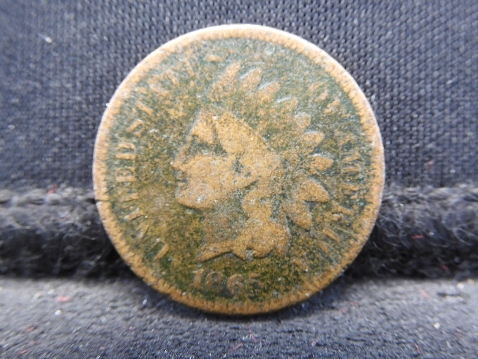 1865 Semi-Key Date United States Indian Head Cent. (1 of 2)