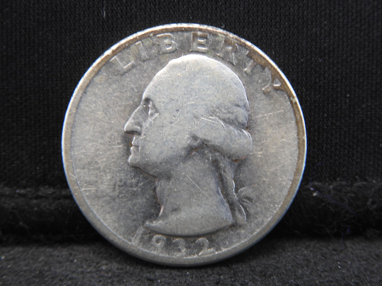 1932-D Key Date Washington Quarter. (1 of 2)