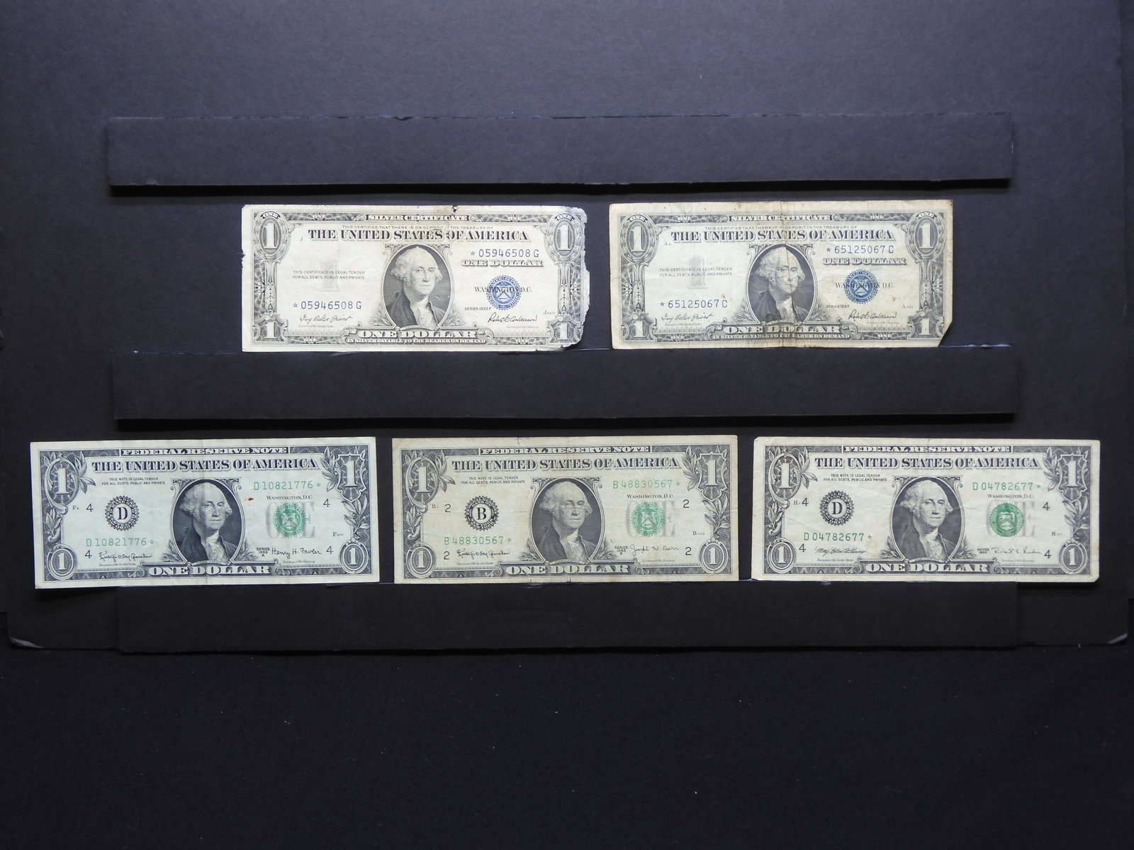 (5) STAR $1 Notes: 1935-F, 1957, 1963-A, 1963-B (BARR) and 1995. Circulated.: (5) STAR $1 Notes: 1935-F, 1957, 1963-A, 1963-B (BARR) and 1995. Circulated.