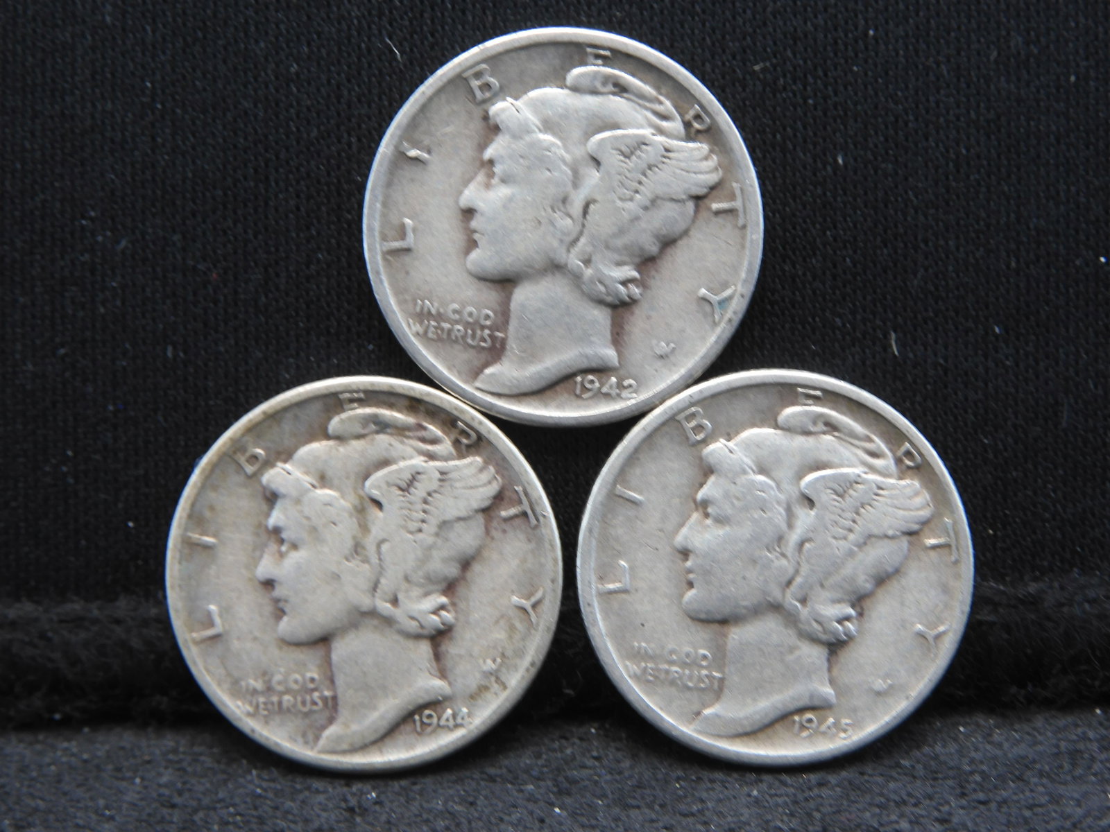 1942/1944/1945-D Mercury Dimes (90% Silver): 1942/1944/1945-D Mercury Dimes (90% Silver)