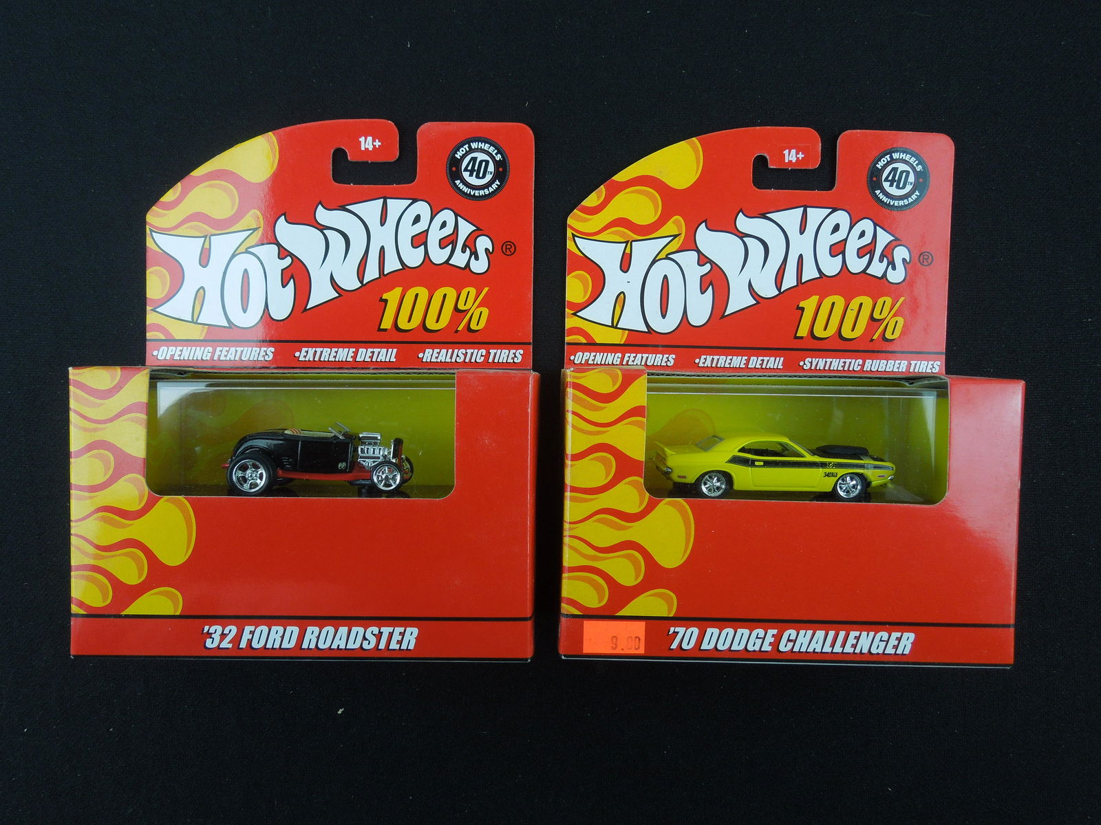 100% Hot Wheels 40th Anniversary '32 Ford Roadster & '70 Dodge Challenger (1 of 2)