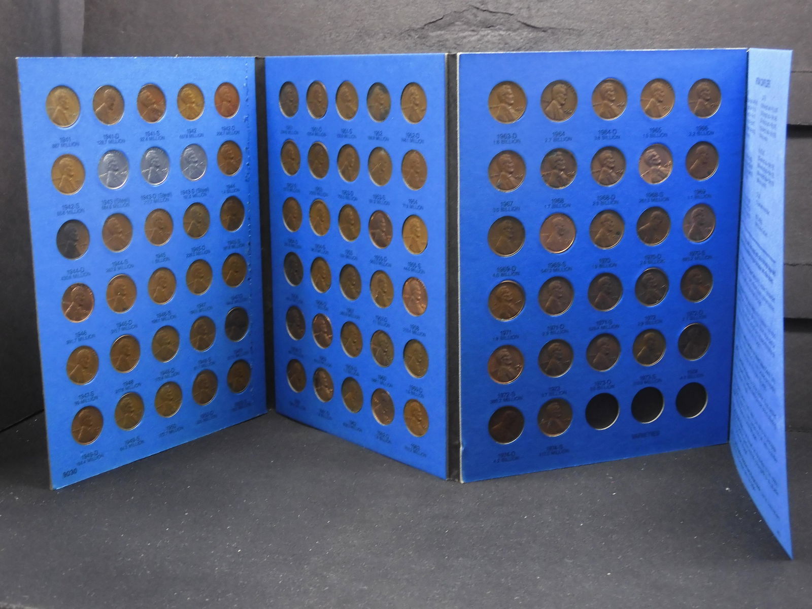 87 Lincoln Wheat Cents & Memorial Cents In a Whitman Collector Folder 1941 to 1974-S (1 of 8)