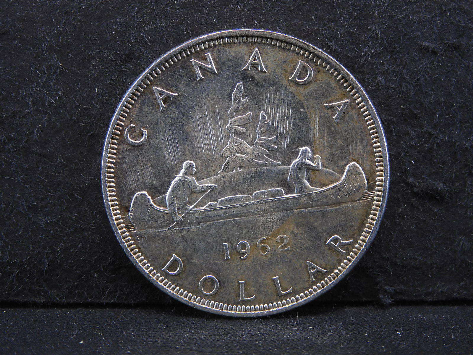 1962 Canada Silver Dollar - 80% Silver (1 of 2)
