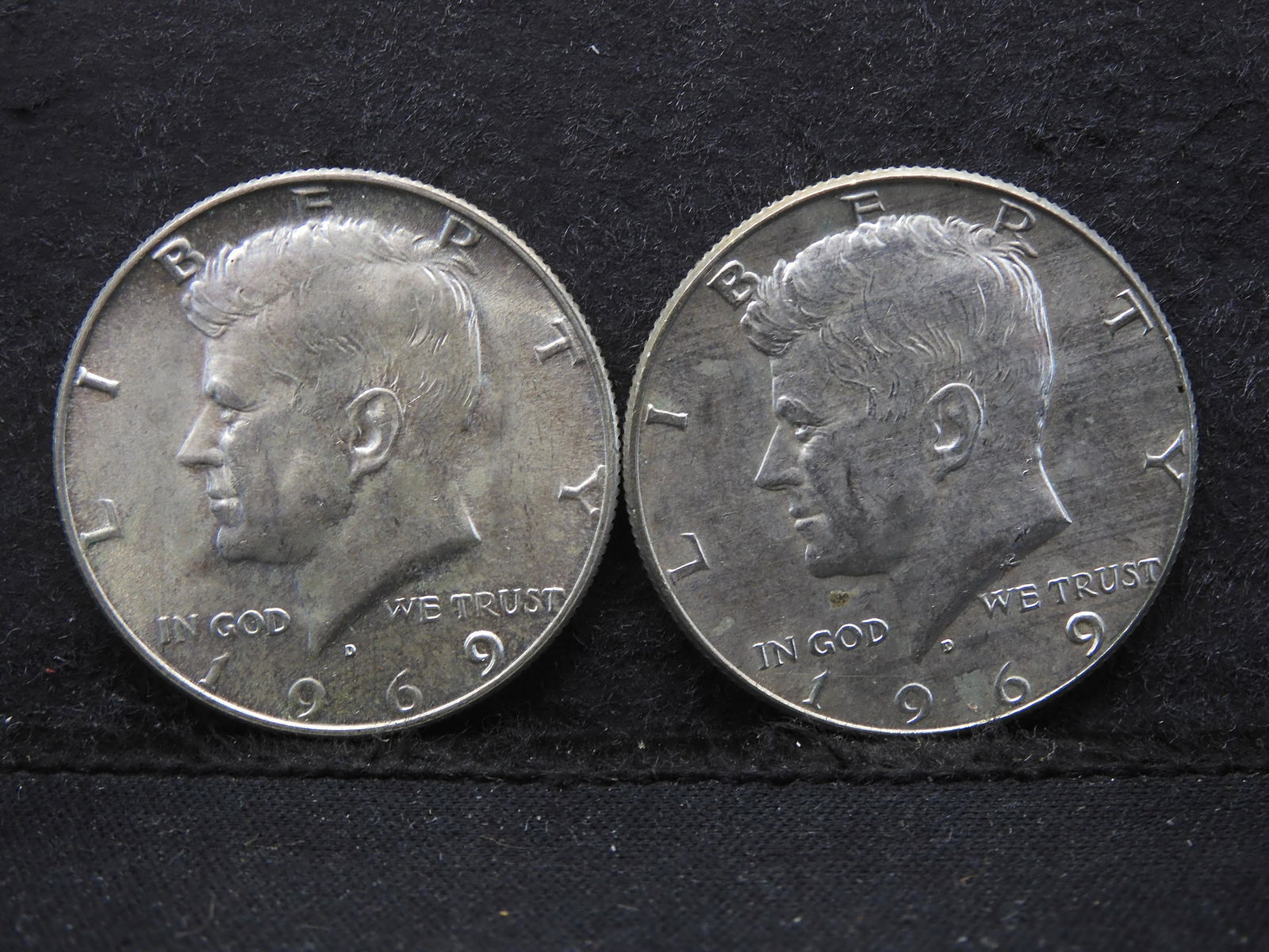 Two 1969-D Kennedy Half Dollars 40% Silver (1 of 2)