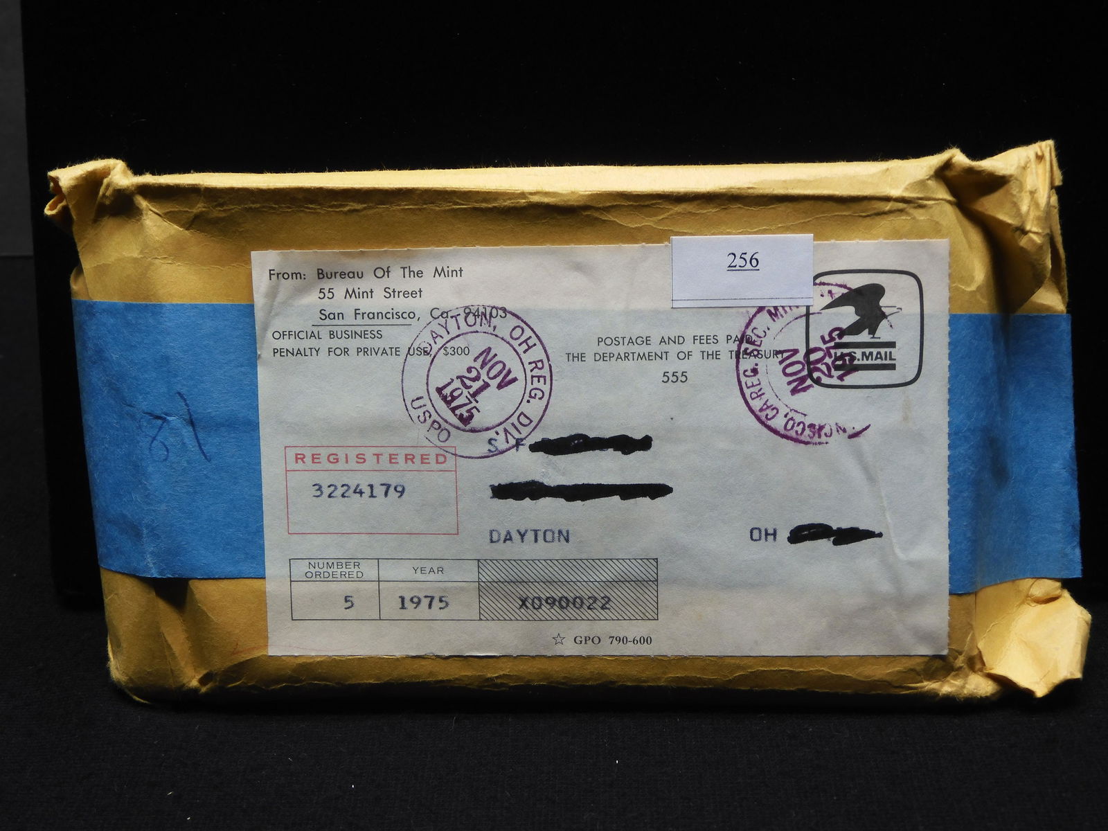 Five 1975 U.S. Uncirculated P & D Mint Sets - Still Mint Sealed!! (1 of 6)