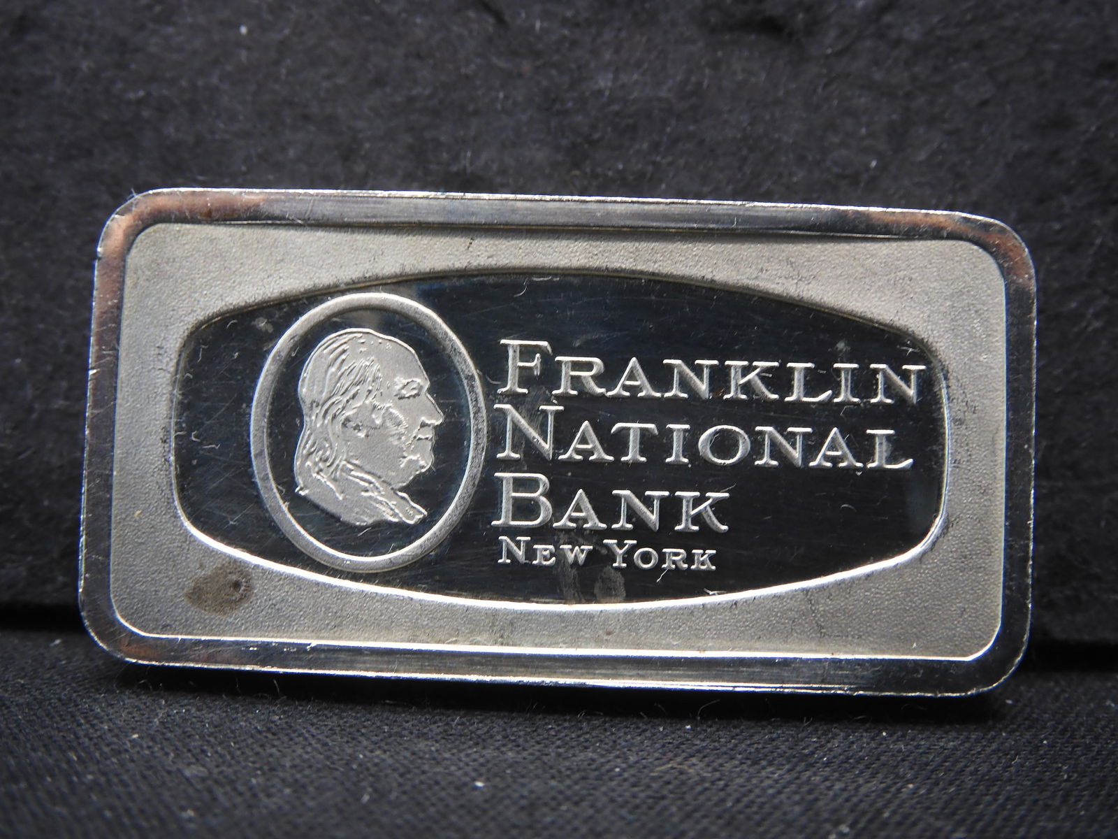 Solid Sterling Silver 1,000 Grains (2.083334 oz.) Franklin Mint - Franklin National Bank New York (1 of 2)