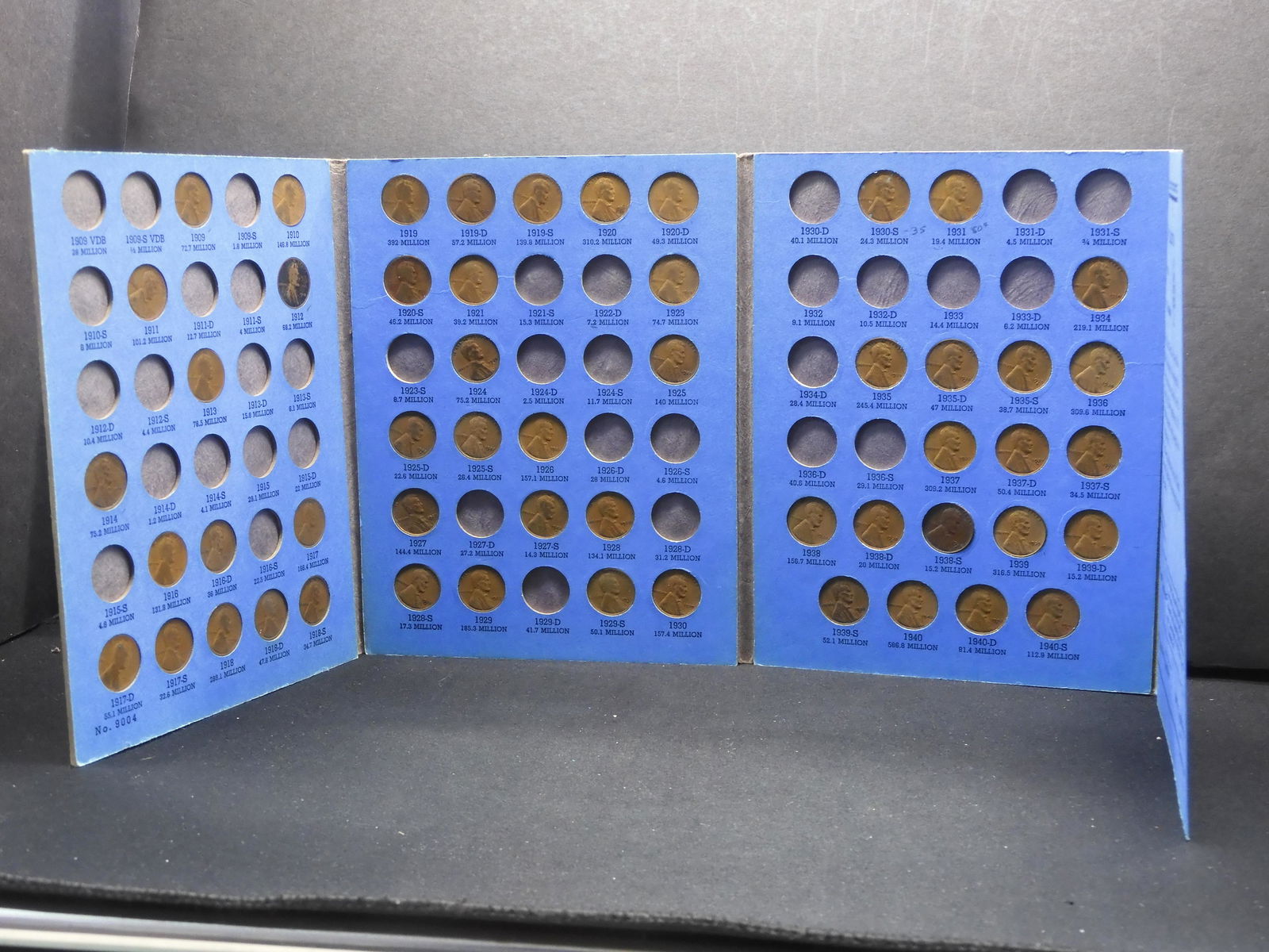 Whitman Collector Folder w/53 Lincoln Wheat Cents 1909 to 1940-S Partial Set No Big Key Dates (1 of 8)