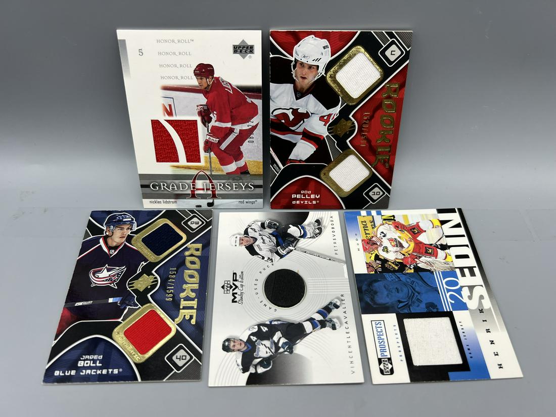Lot of 5 NHL Hockey Memorabilia/Relic Cards: Lot of 5 NHL Hockey Memorabilia/Relic Cards
