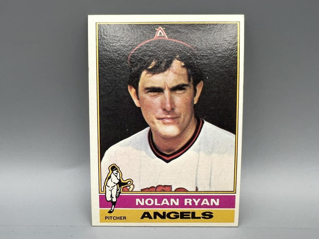 1976 Topps Nolan Ryan #330 (1 of 2)