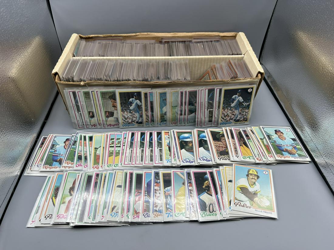 1600 Ct Shoe Box Full of Assorted 1978 Topps Baseball Cards - Varying Conditions (1 of 5)