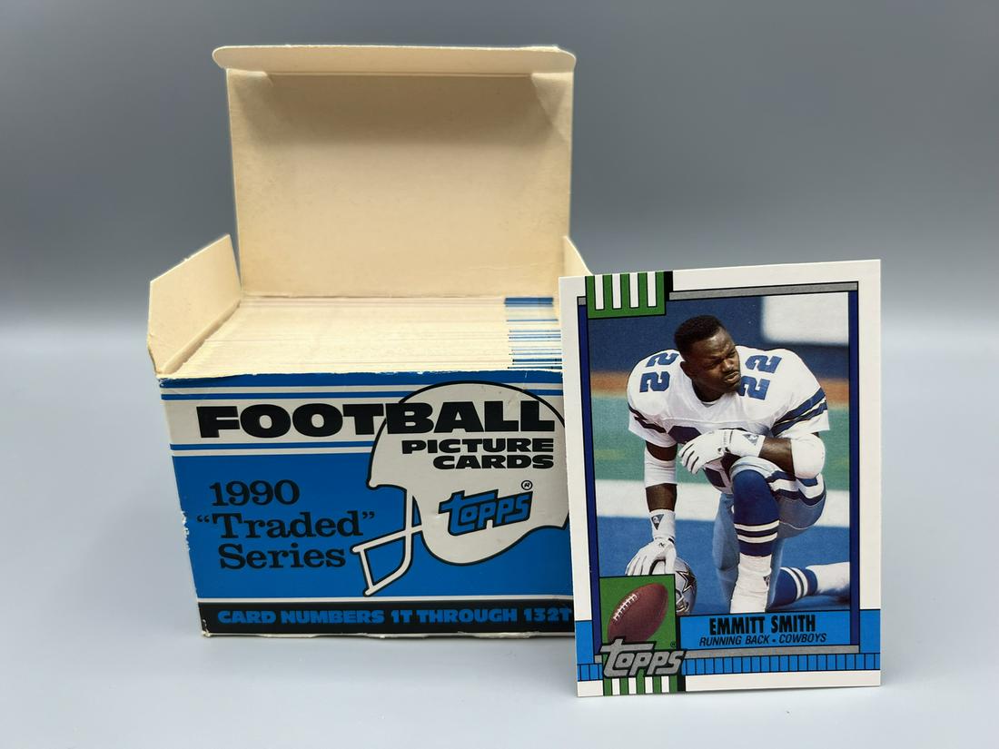 1990 Topps Traded Football Complete Set - Emmitt Smith, Junior Seau Rookies (1 of 2)