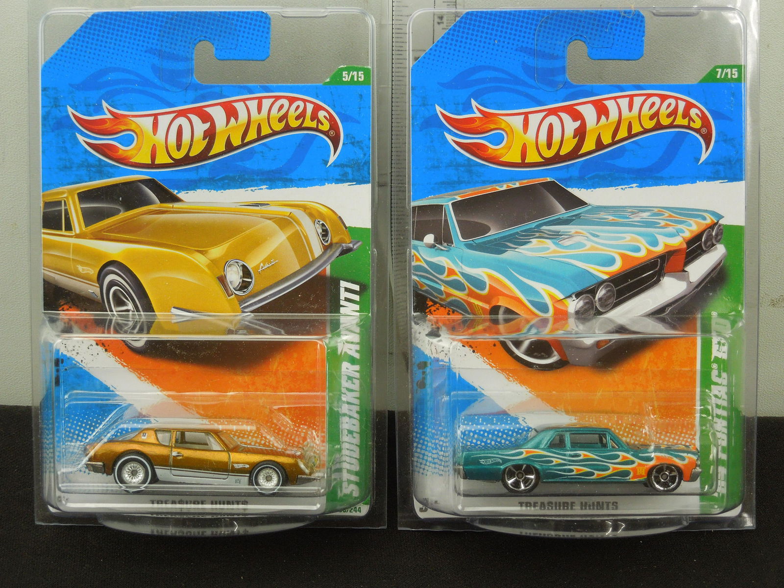 2011 Studebaker Avanti Super Treasure Hunt & '64 Pontiac GTO Treasure Hunt (1 of 4)