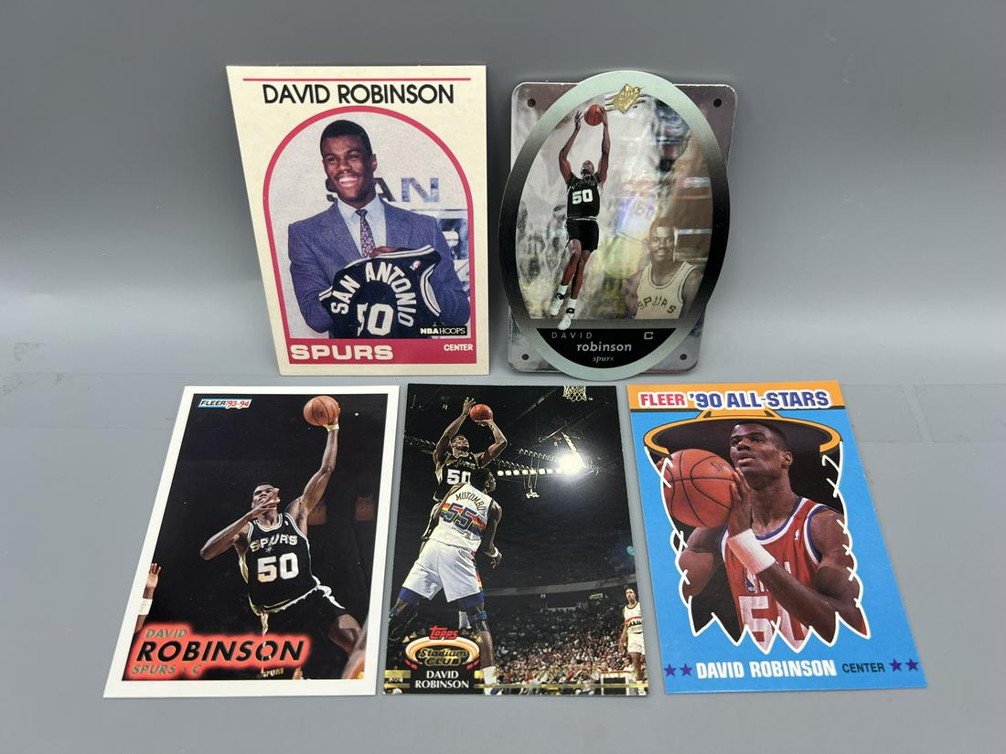 Lot of (5) Assorted David Robinson Basketball Cards W/ 1 Rookie: Lot of (5) Assorted David Robinson Basketball Cards W/ 1 Rookie