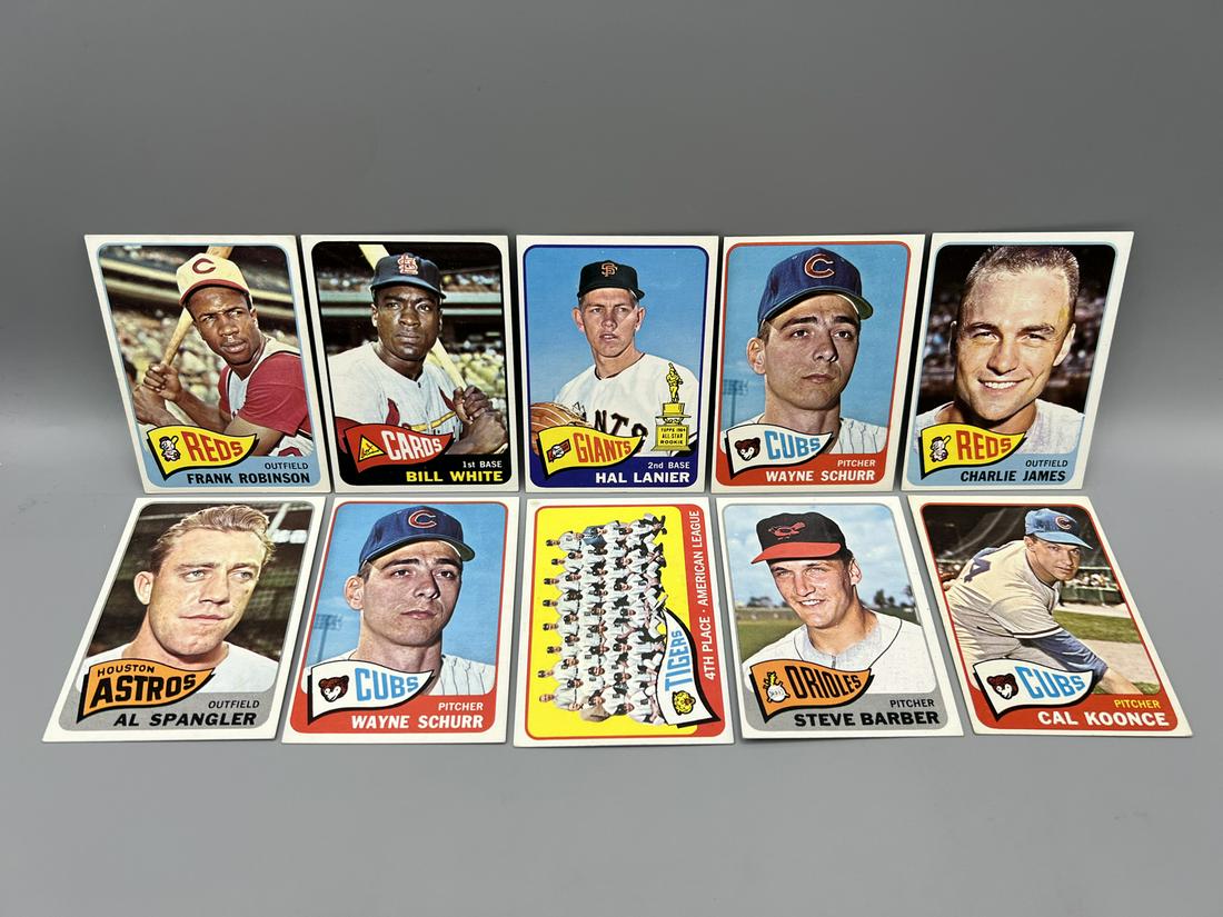 Lot of (10) Assorted 1965 Topps Baseball Cards - Varying Conditions - Frank Robinson (1 of 5)
