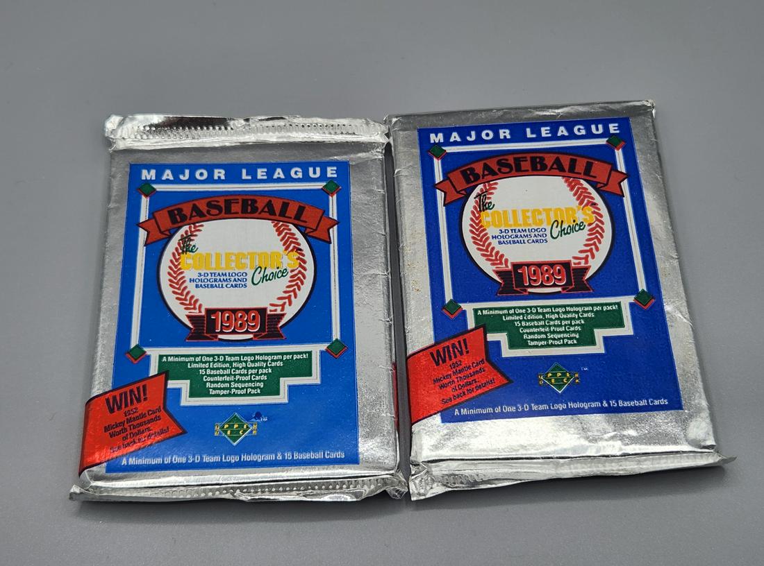 Two 1989 Upper Deck Baseball Wax Packs - Possible Griffey Jr. Rookie (1 of 2)