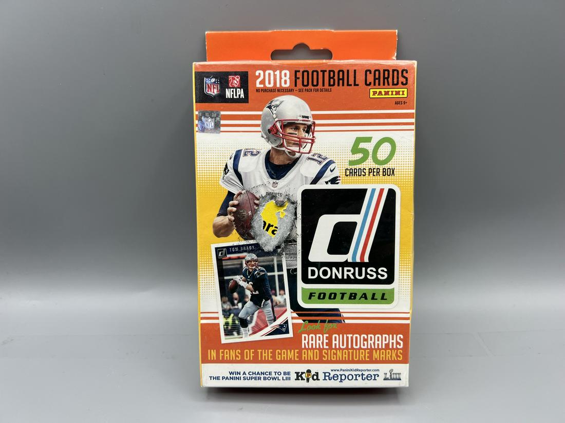 2018 Donruss Football Hanger Box - Possible Lamar Jackson & Josh Allen RC's? (1 of 2)