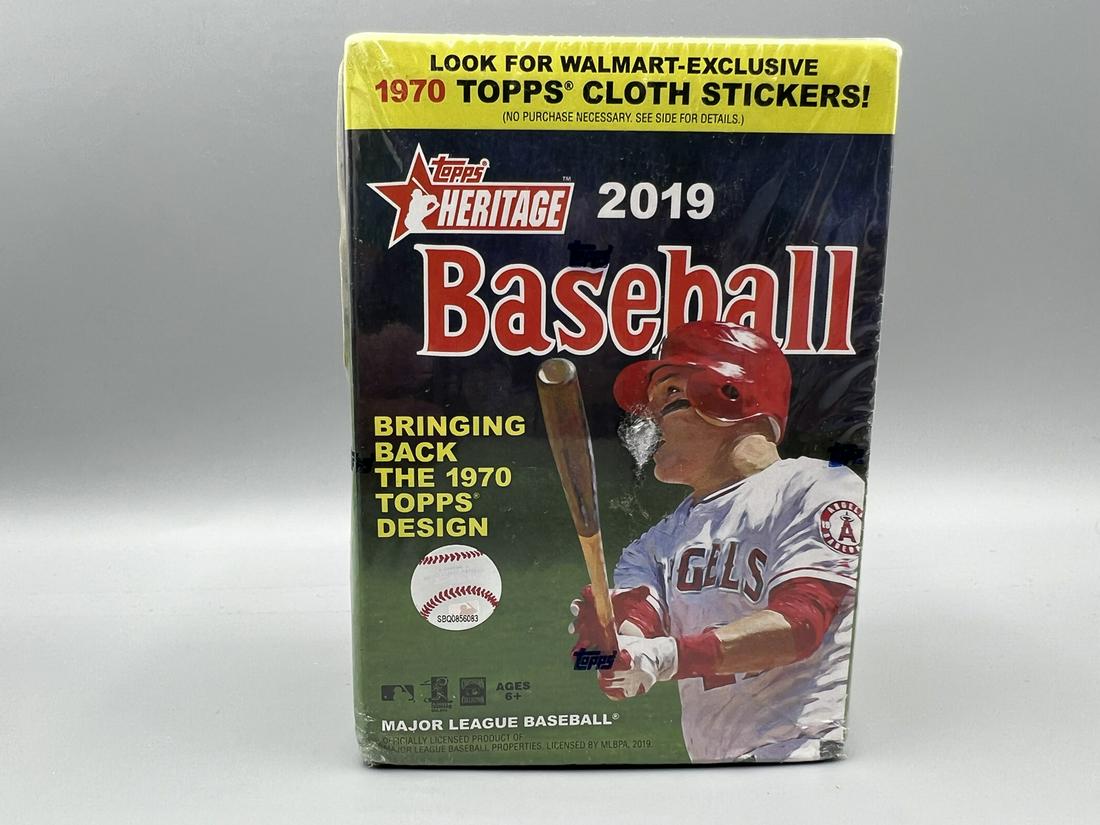 2019 Topps Heritage Baseball Blaster Box (1 of 3)