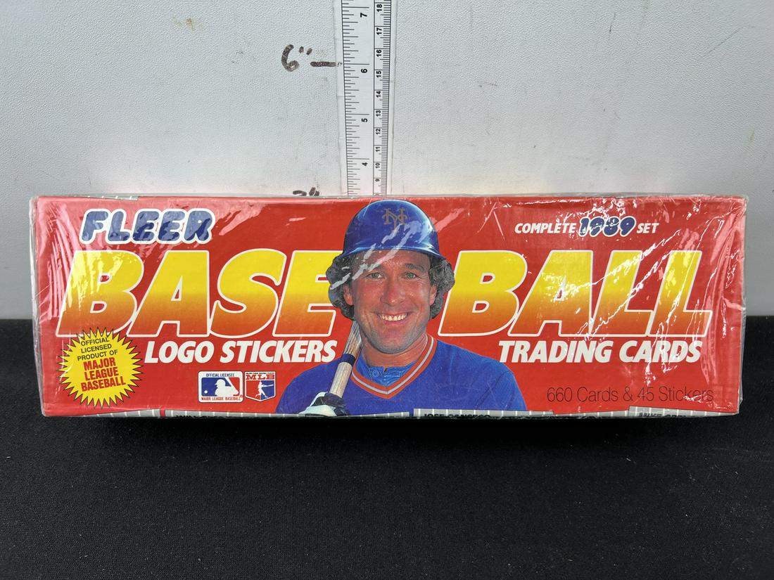 1989 Fleer Baseball Complete Factory Sealed Set - Ken Griffey Jr RC (1 of 2)