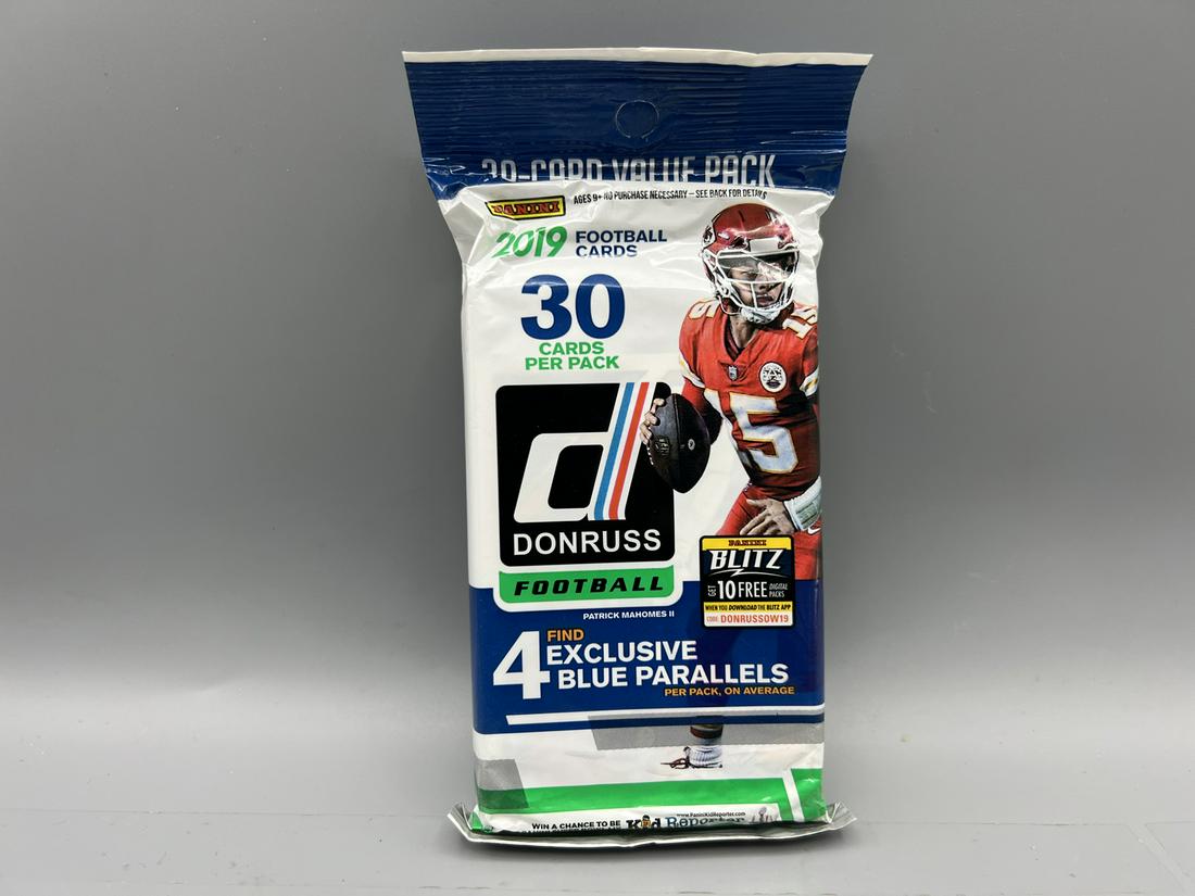 2019 Donruss Football Value Pack - Possible Kyler Murray RC? (1 of 2)