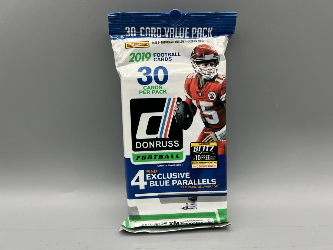 2019 Donruss Football Value Pack - Possible Kyler Murray RC? (1 of 2)
