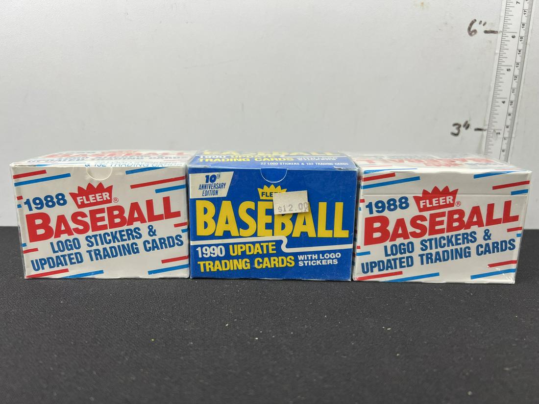 Lot of (3) Baseball Sets - 1988 Fleer Update & 1990 Fleer Update - John Smoltz, Craig Biggio,: Lot of (3) Baseball Mini Sets - 1988 Fleer & 1990 Fleer Update - John Smoltz, Craig Biggio, Roberto Alomar, Frank Thomas RCs