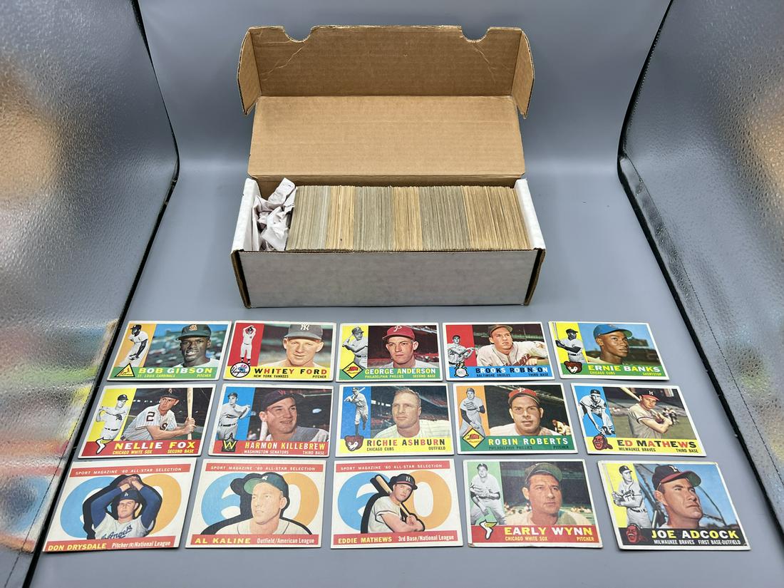 1960 Topps Baseball Near Complete Set W/ Many Stars - 425/572 Cards - Bob Gibson, Whitey Ford,: 1960 Topps Baseball Near Complete Set W/ Many Stars - 425/572 Cards - Bob Gibson, Whitey Ford, Brooks Robinson, Ernie Banks