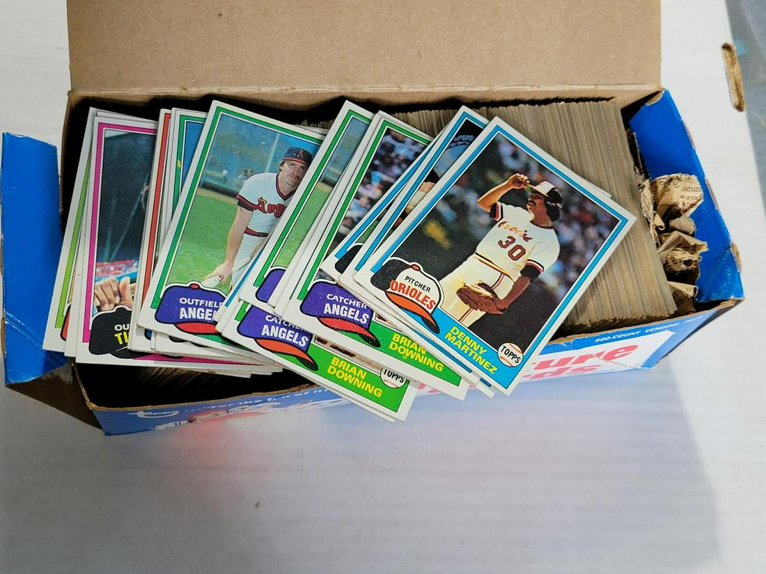 500ct Box of 1981 Topps Baseball (1 of 1)