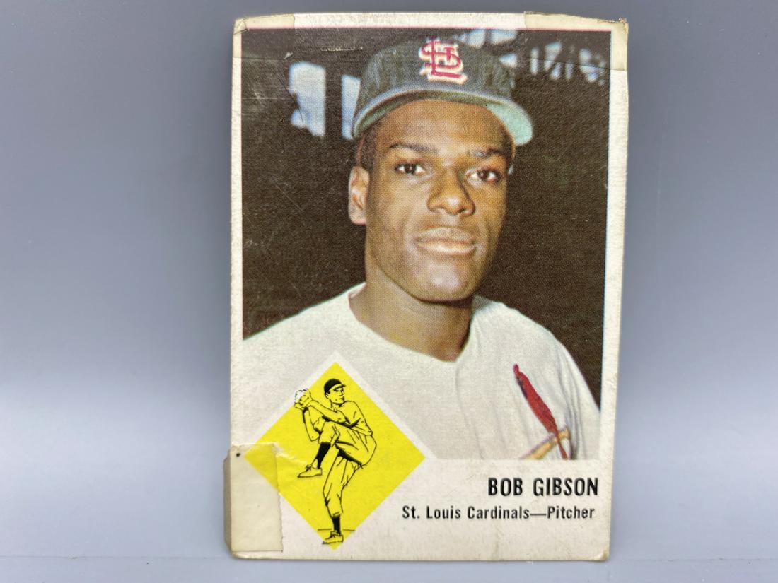 1963 Fleer BB #61 Bob Gibson HOF (1 of 2)