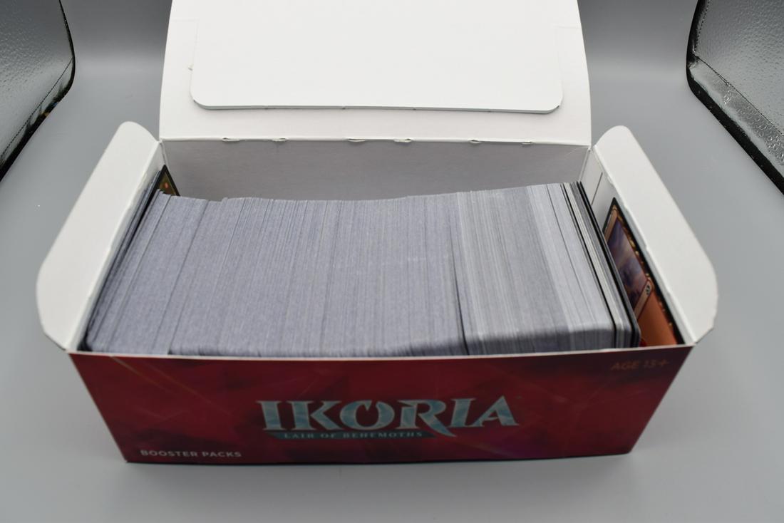 Magic The Gathering MTG Ikoria Lair of the Behemoths Common Playset: Magic The Gathering MTG Ikoria Lair of the Behemoths Common Playset