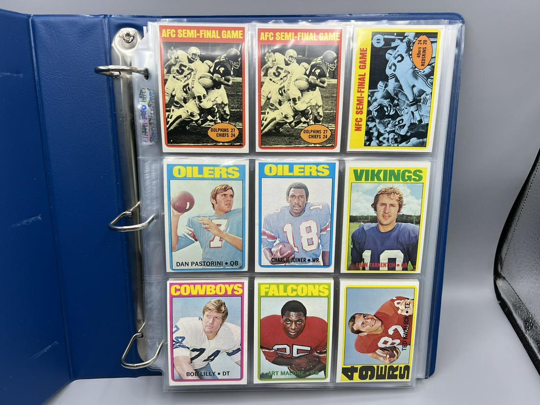 Binder Of Assorted 1972 Topps Vintage Football Cards W/ Many Stars - Charlie Joiner RC, Bob Lilly, (1 of 7)