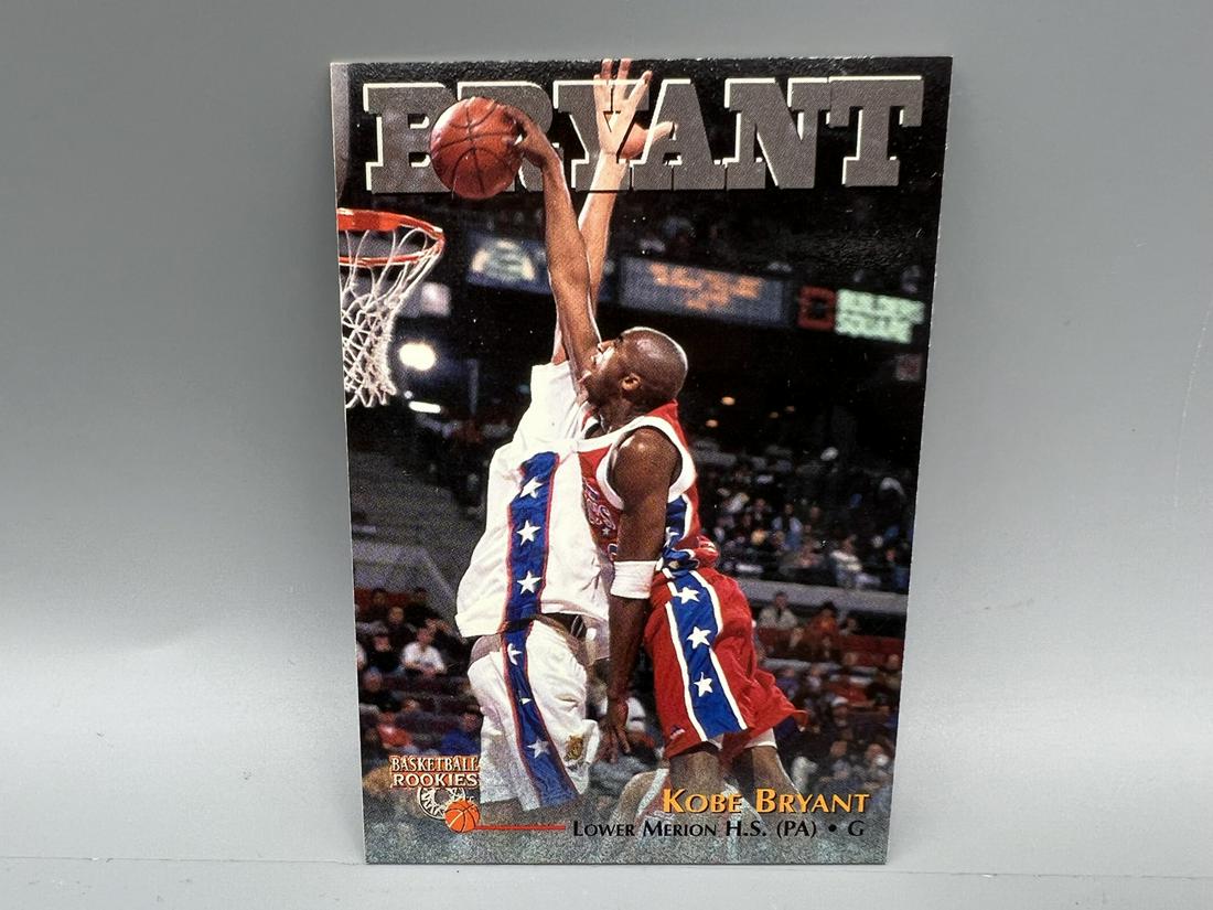 1996 Scoreboard Basketball Rookies Kobe Bryant RC #15 (1 of 2)