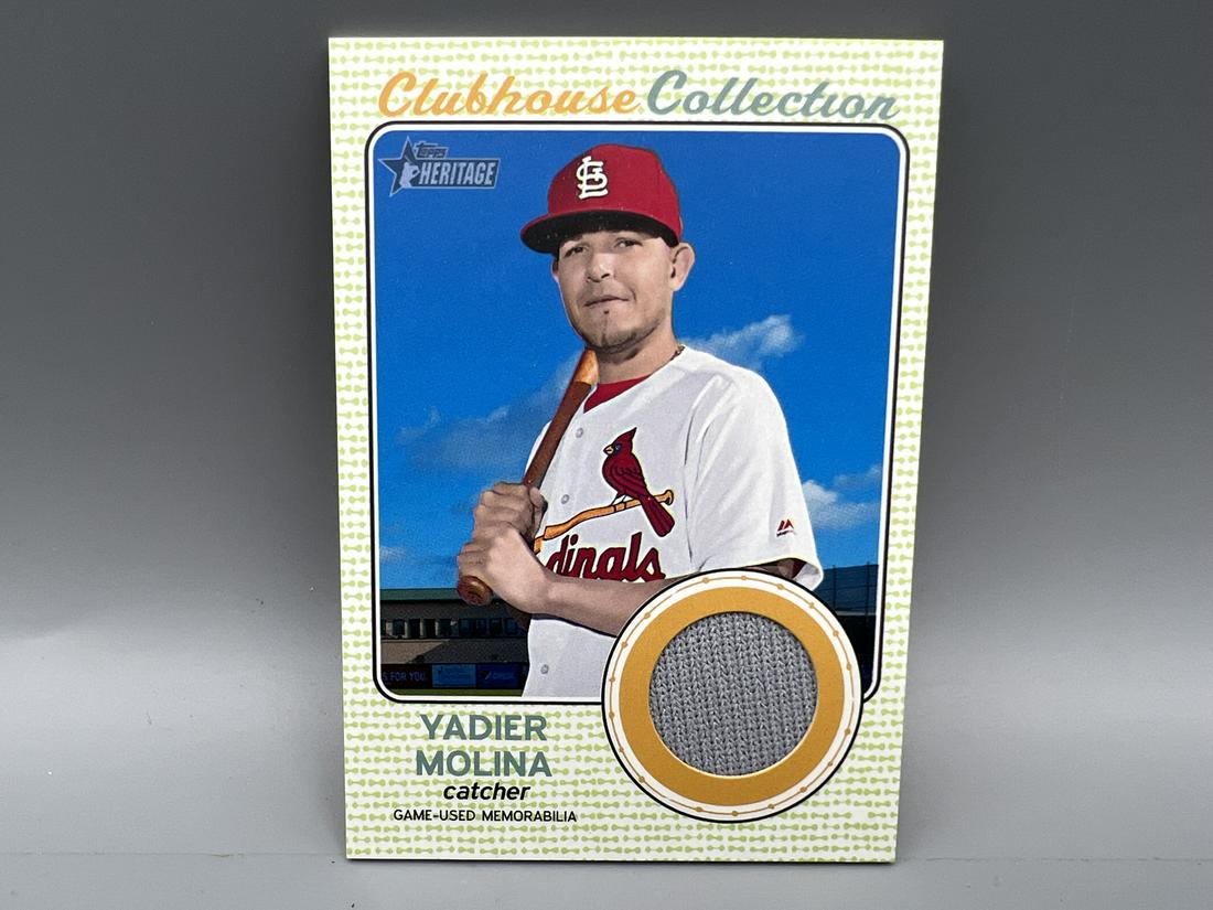 2017 Topps Heritage Clubhouse Collection Yadier Molina Game Used Jersey Card (1 of 2)