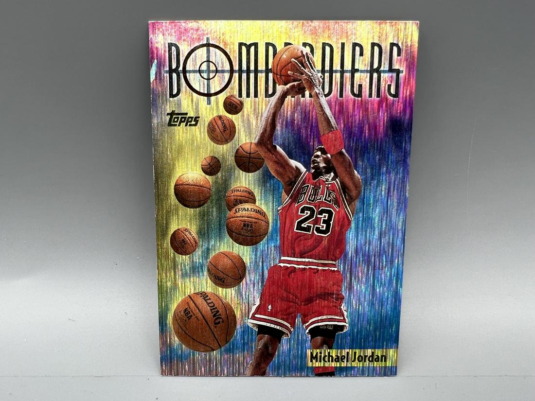 1998 Topps Michael Jordan Bombardiers Seasons Best Insert #SB6 (1 of 2)