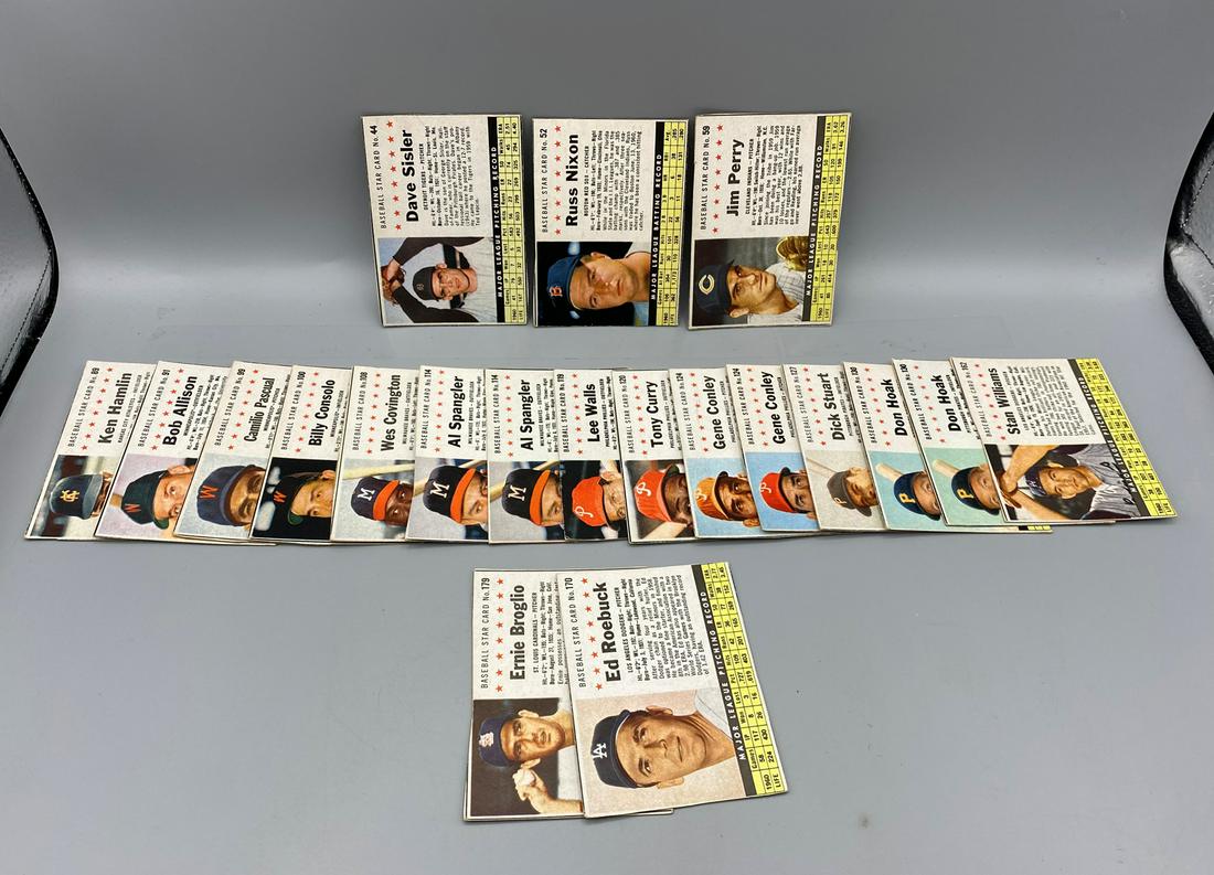 Lot of 17 Miscellaneous 1961 Post Baseball Cards - Varying Conditions (1 of 1)