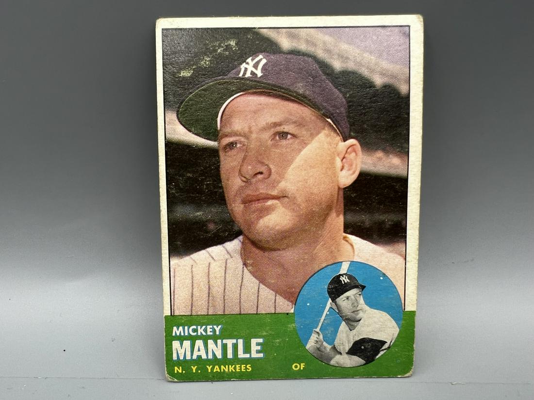 1963 Topps Mickey Mantle #200 (1 of 2)