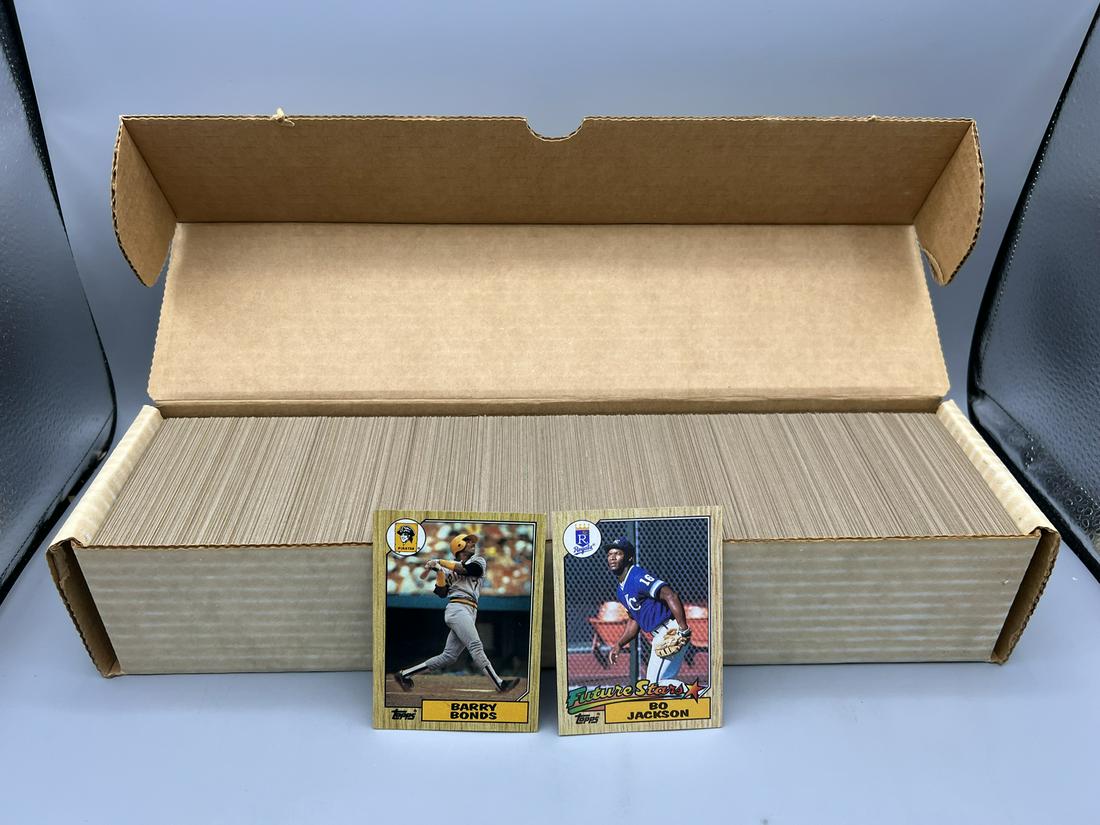 1987 Topps Baseball Complete Set - Barry Bonds, Bo Jackson & Barry Larkin RCs (1 of 3)