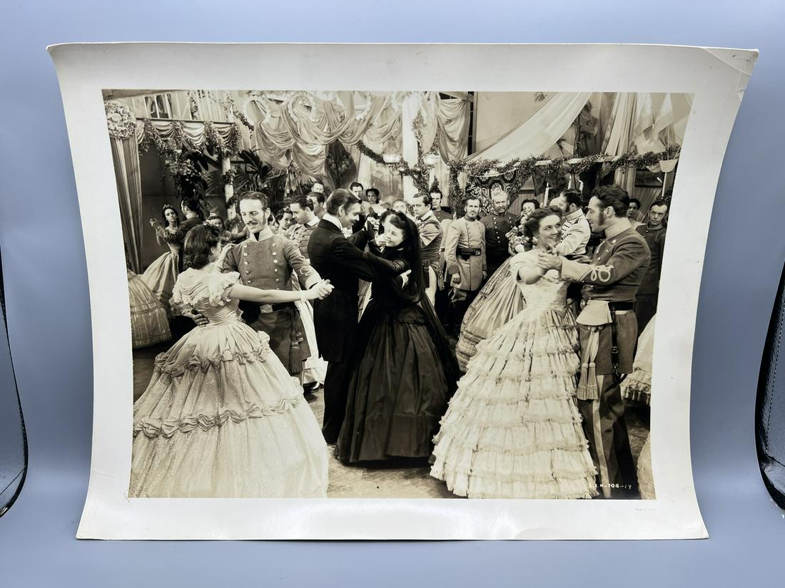 Gone With the Wind 11.75" x 15" Oversized Movie Still #SIP-108-19 with snipe affixed on back - Clark: Gone With the Wind 11.75" x 15" Oversized Movie Still #SIP-108-19 with snipe affixed on back - Clark Gable, Vivien Leigh