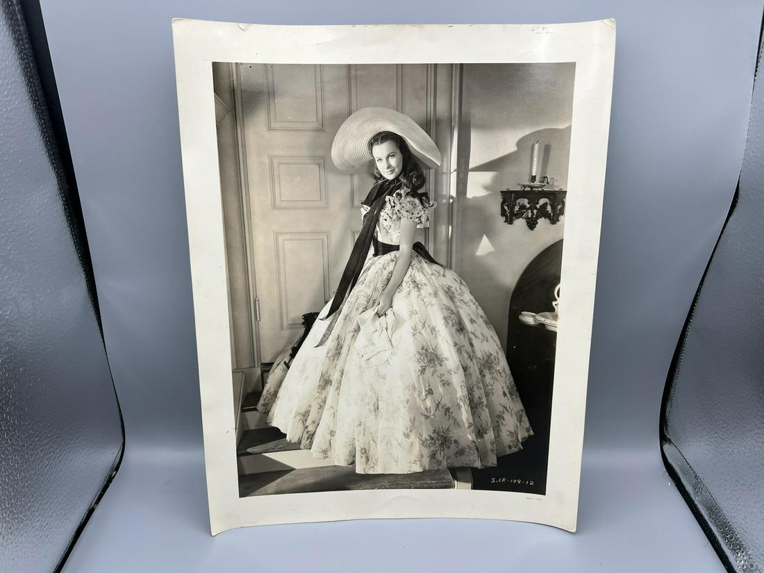 Gone With the Wind 11.75" x 15" Oversized Movie Still #SIP-108-12 with snipe affixed on back - (1 of 2)